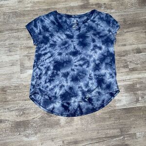 American Eagle medium